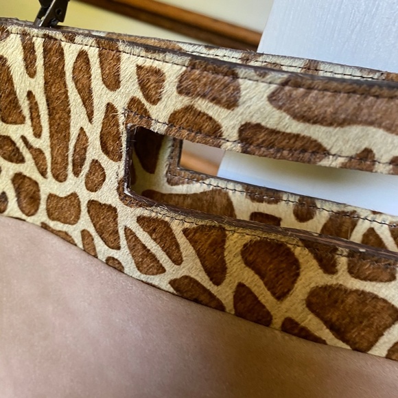 Anthropologie Verona Textured Clutch Bag - Picture 7 of 9